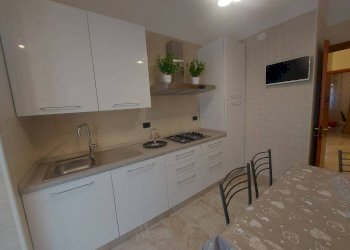 Cucina - Three-room apartment via Lazio, 86, Taranto - photo 9