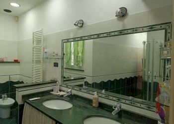 Bagno - Casa indipendente via Teglia, 63, Genova (zona Bolzaneto) - foto 16