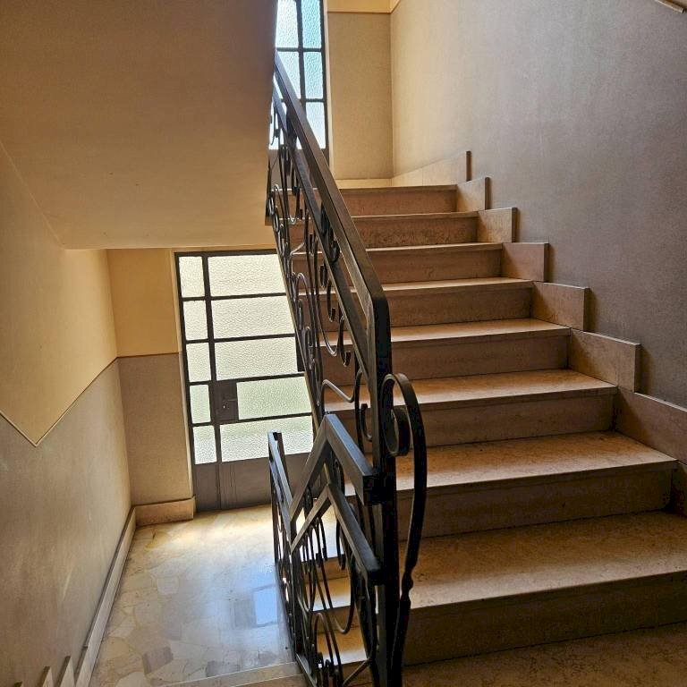 Interno palazzo - Four-room apartment strada del Fortino, 10, Asti - photo 3