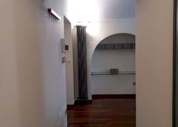 Soggiorno - Appartamento piazza EMANUELE FILIBERTO, 10, Torino (zona Centro) - foto 5