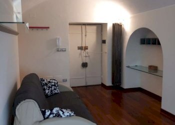 Soggiorno - Appartamento piazza EMANUELE FILIBERTO, 10, Torino (zona Centro) - foto 7