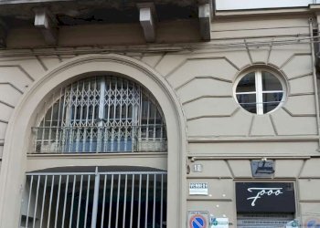 Facciata - Appartamento piazza EMANUELE FILIBERTO, 10, Torino (zona Centro) - foto 21