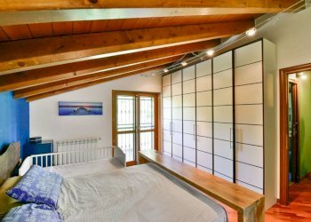 Camera da letto - Trilocale via Guglielmo Marconi, 43, Faloppio - foto 24