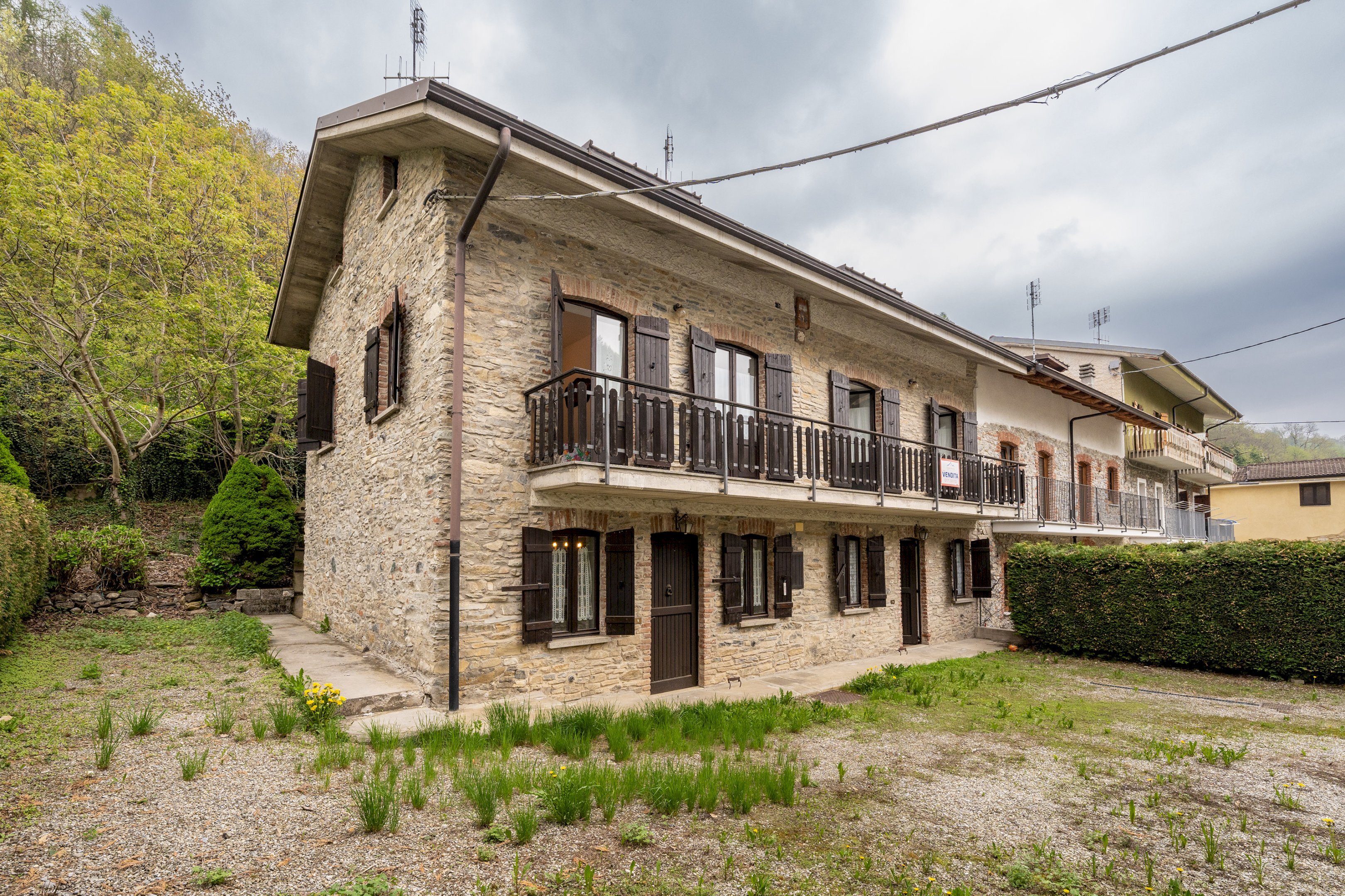 Apartment Frazione Airale, snc, Valloriate - photo 1