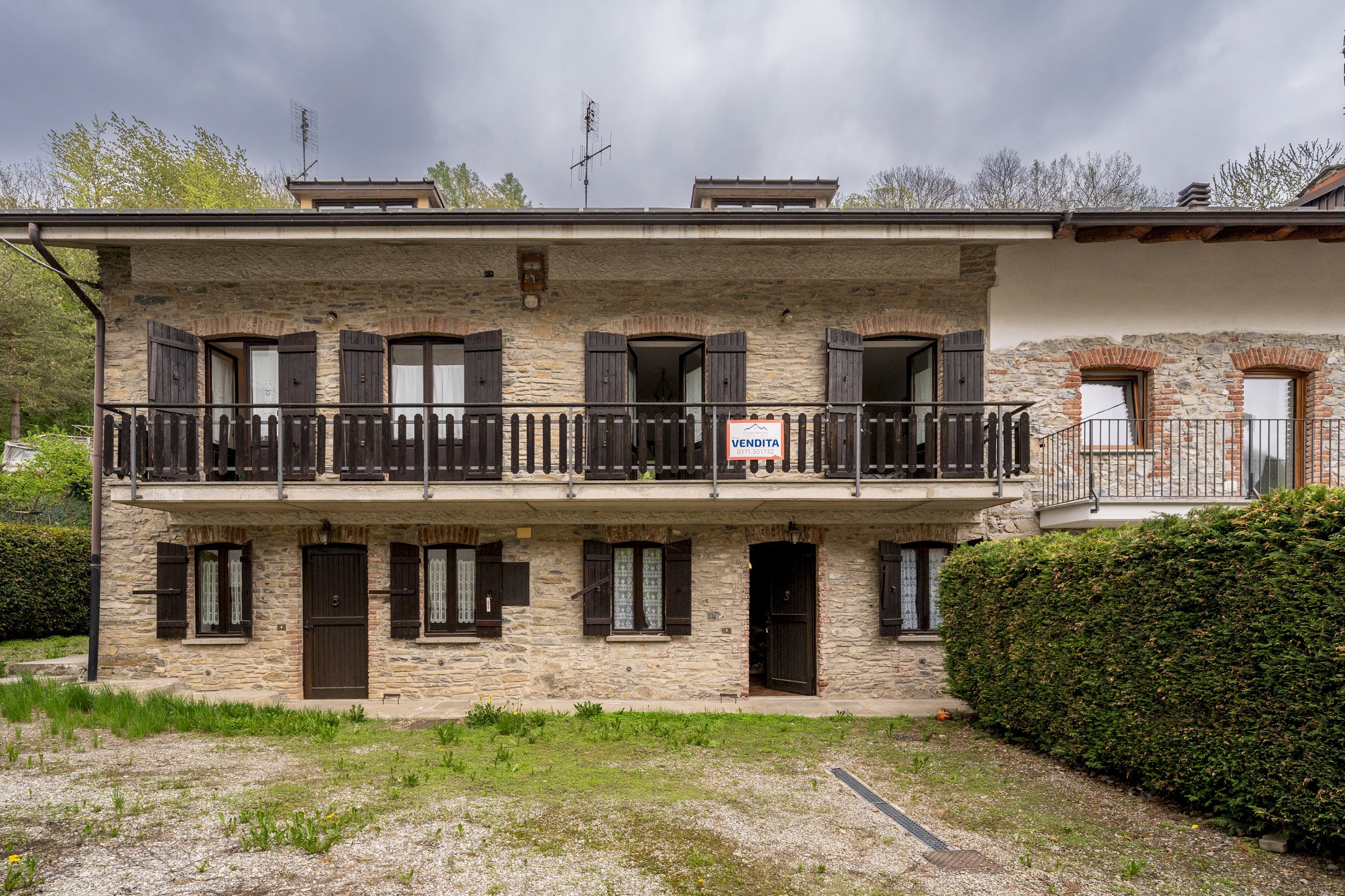Apartment Frazione Airale, snc, Valloriate - photo 1