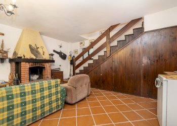Apartment Frazione Airale, snc, Valloriate - photo 22