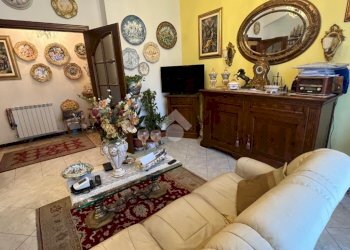 Two-room apartment Corso Giuseppe Mazzini, Albisola Superiore - photo 11