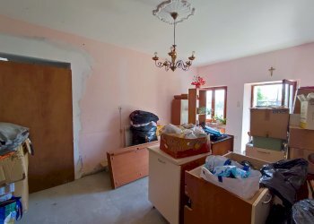 Independent house Via Carpeneti, 21, Gambasca - photo 19