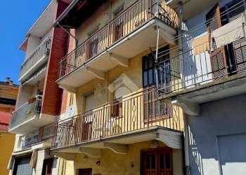 Stabile - Palazzo Via sismonda, Ciriè - foto 1