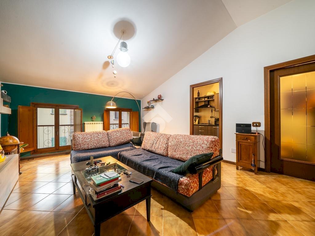 Quadrilocale Via vittorio veneto, Montecchio Emilia - foto 1