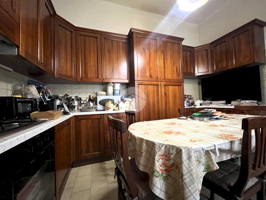 Portion of a house Viale Giacomo Matteotti, Rimini - photo 3
