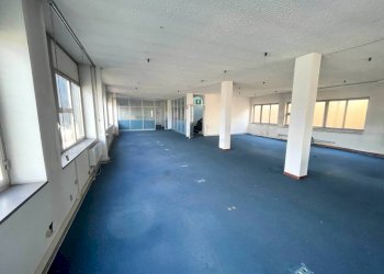 Office Via Umbria, San Mauro Torinese - photo 11