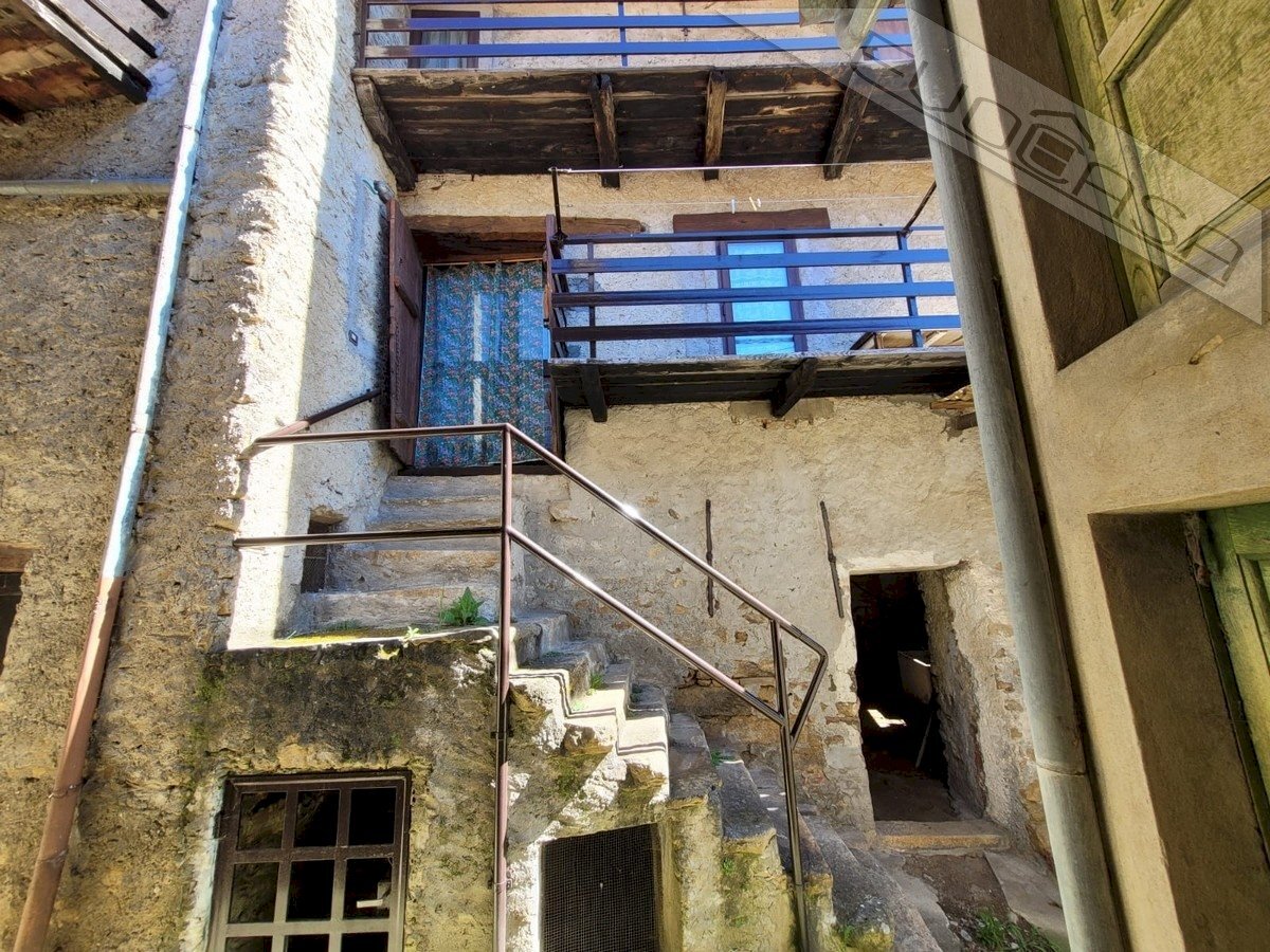 Casa semi indipendente Castel Del Bosco , Roure - foto 2