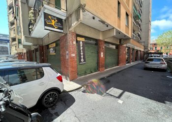 Locale Commerciale VIA SOLIMAN, Genova (zona Sestri Ponente) - foto 11