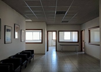 Locale Commerciale Via Vanzetti, Terni - foto 1