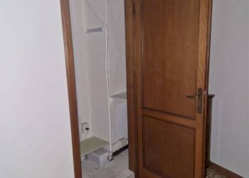 Interno appartamento - Quadrilocale piazza di Porta Ravegnana, Bologna (zona Centro Storico) - foto 18