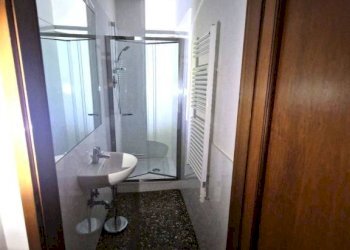 Bagno - Quadrilocale piazza di Porta Ravegnana, Bologna (zona Centro Storico) - foto 27