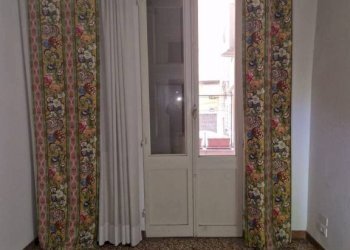 Stanza non arredata - Quadrilocale piazza di Porta Ravegnana, Bologna (zona Centro Storico) - foto 28