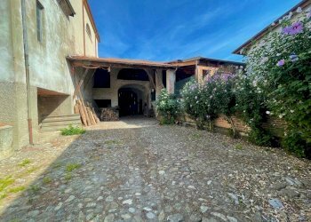 Cortile interno - Rustico via del Castello, Tortona - foto 8