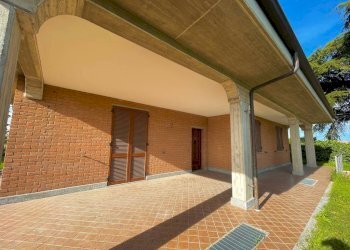 Portico - Villa strada Statale per Alessandria, Tortona - foto 4