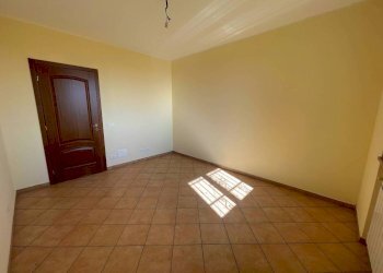 Camera da letto - Villa strada Statale per Alessandria, Tortona - foto 9