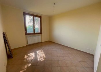 Camera da letto - Villa strada Statale per Alessandria, Tortona - foto 12