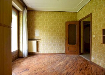 Camera da letto - Casa indipendente via Divisione Cuneense, 21, Roccaforte Mondovì - foto 19