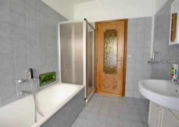Bagno - Casa indipendente via Divisione Cuneense, 21, Roccaforte Mondovì - foto 20