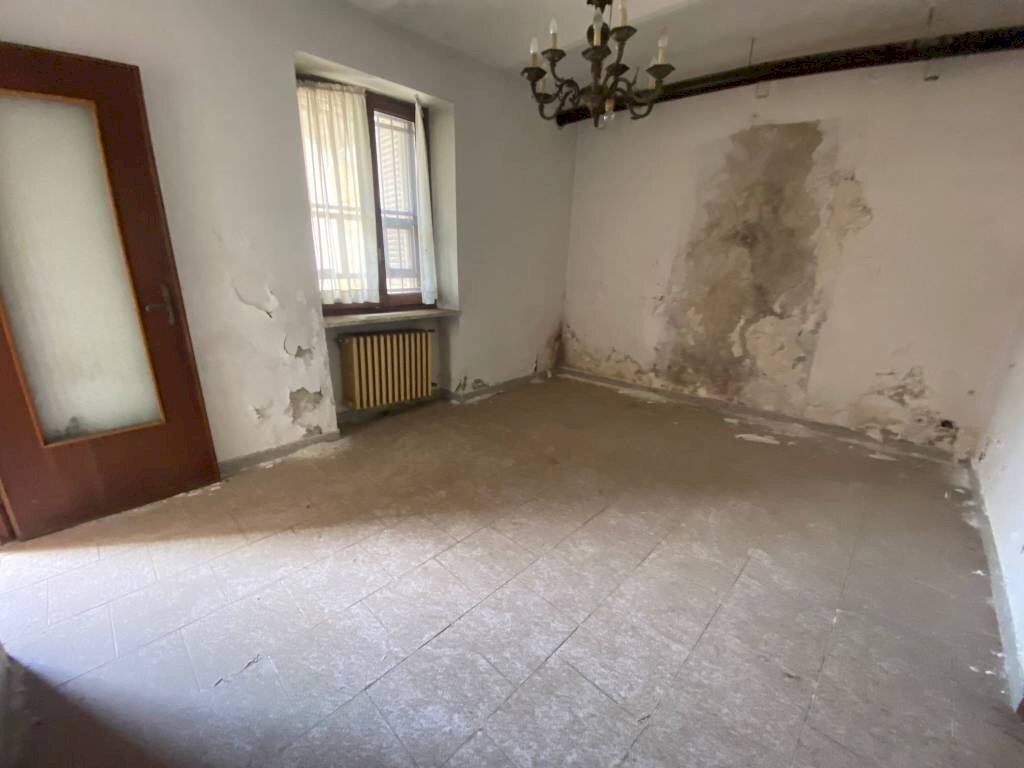 Soggiorno - Villa via Roma, 20, Poirino - photo 3