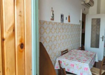 Cucina - Quadrilocale via Gian Battista Monti, 21, Genova (zona Sampierdarena) - foto 6