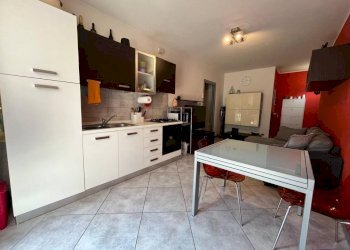 Cucina - Bilocale corso Canale, 15, Alba - foto 1