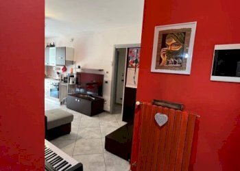 Disimpegno - Bilocale corso Canale, 15, Alba - foto 3