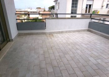 Terrazzo - Three-room apartment via Ardeatina, 139B, Anzio - photo 8