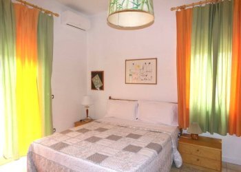 Camera da letto - Three-room apartment via Ardeatina, 139B, Anzio - photo 19