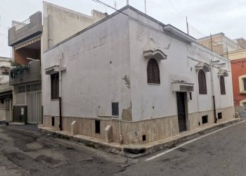 Facciata - Independent house via Bonifacio, 2, Bari - photo 1