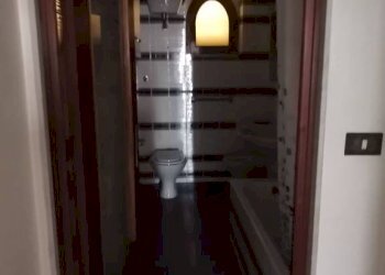 Bagno - Independent house via Bonifacio, 2, Bari - photo 12