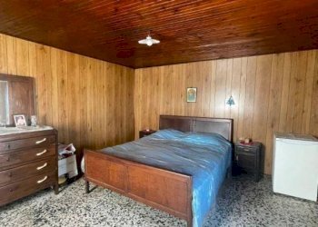 Camera da letto - Independent house Borgata Costa Soprana, Camerana - photo 18