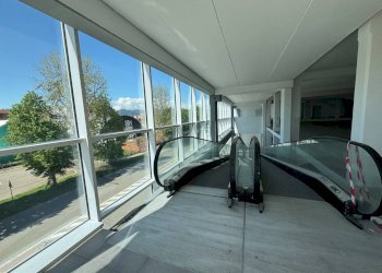 Veranda - Stabile - Palazzo via Torino, 2, Rivalta di Torino - foto 7