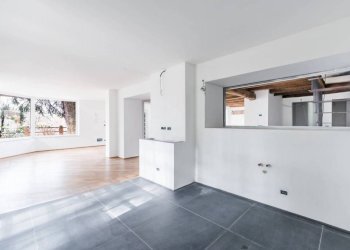 Stanza non arredata - Villa strada Giorgio Devalle, Moncalieri - photo 22