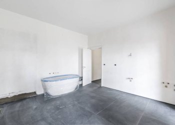 Stanza non arredata - Villa strada Giorgio Devalle, Moncalieri - foto 31