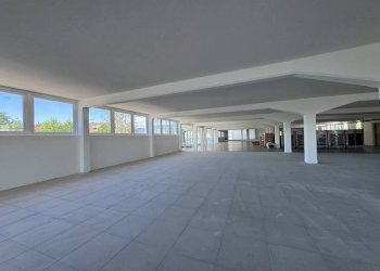 Veranda - Stabile - Palazzo via Torino, 2, Rivalta di Torino - foto 15