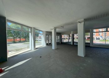 Interno non residenziale - Stabile - Palazzo via Torino, 2, Rivalta di Torino - foto 22