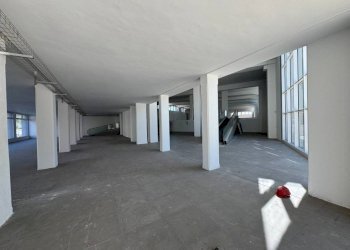 Interno non residenziale - Stabile - Palazzo via Torino, 2, Rivalta di Torino - foto 24