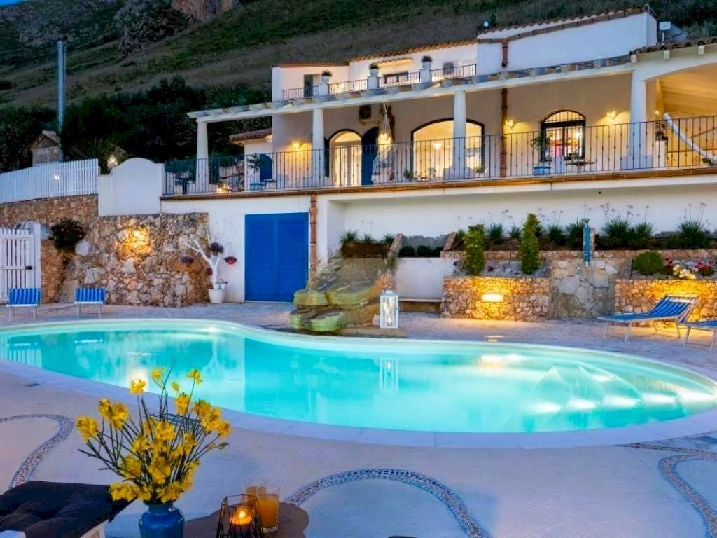 Piscina - Villa strada Provinciale Fraginesi Costamante, Castellammare del Golfo - foto 2