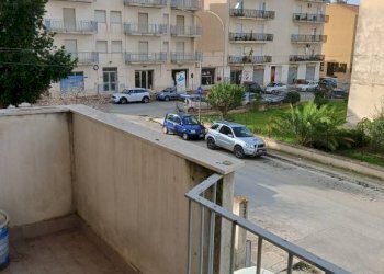 Balcone - Appartamento via Sardegna, 28, Alcamo - foto 1