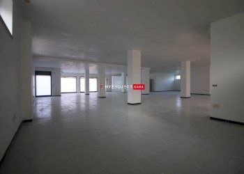 Negozio Via Villa Castelli, Martina Franca - foto 5