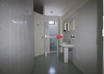 Negozio Via Villa Castelli, Martina Franca - foto 9