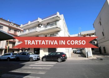 Three-room apartment Via Martina, Crispiano - photo 1
