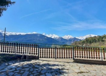 Villa Frazione Mondache, Sarre - foto 3