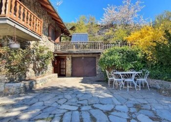 Villa Frazione Mondache, Sarre - foto 4